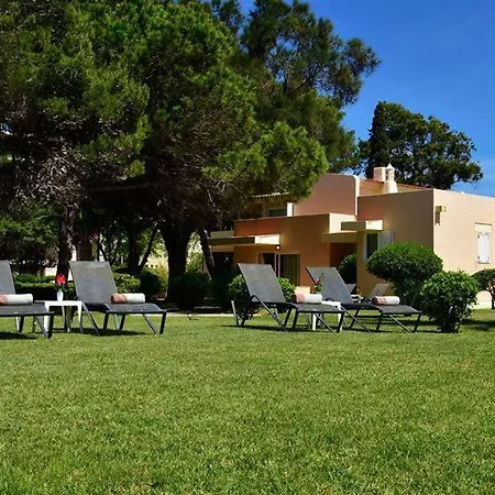 Pestana Villa *