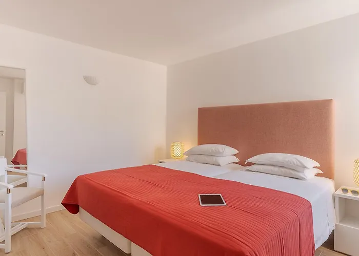 Pestana アルヴォル